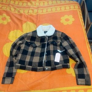 Plaid Women’s Jacket with Sherpa Collar